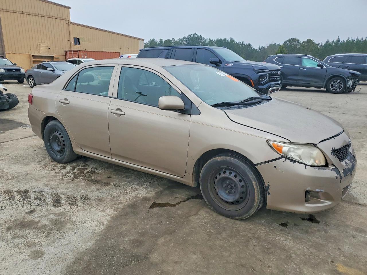 2010 TOYOTA COROLLA BASE photo 4