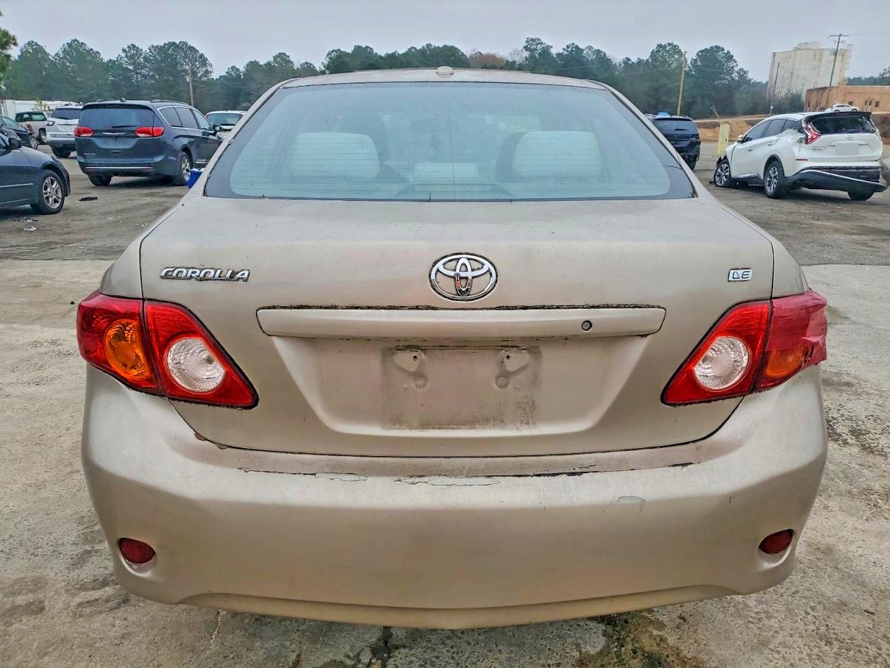 2010 TOYOTA COROLLA BASE photo 6
