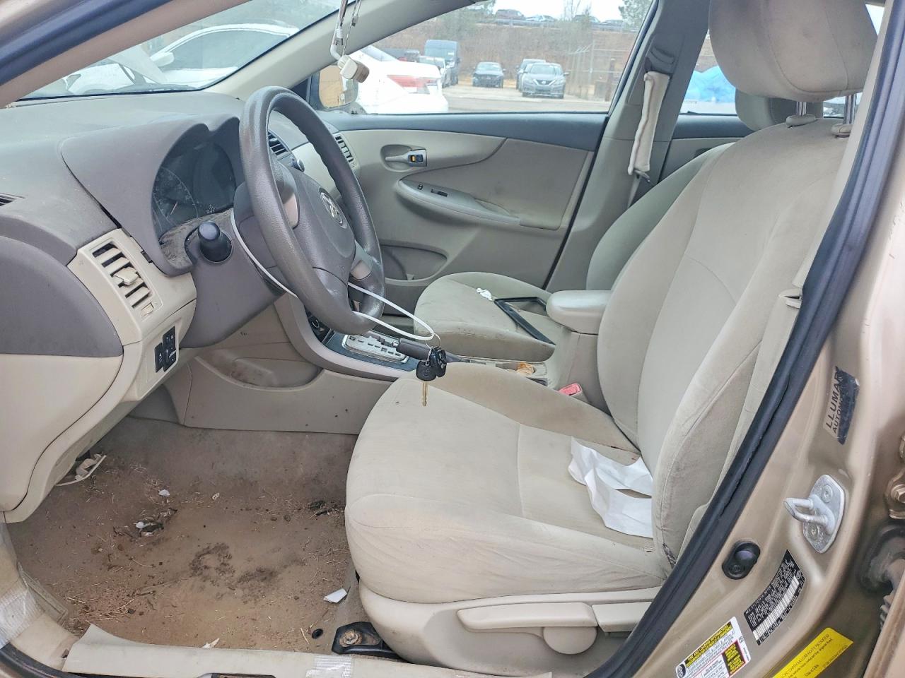 2010 TOYOTA COROLLA BASE photo 7