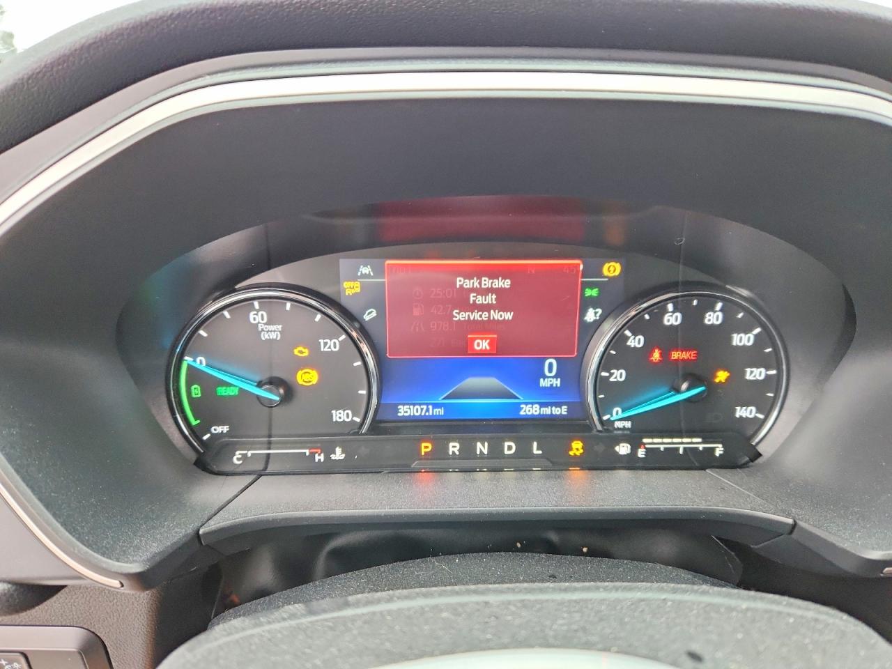2022 FORD ESCAPE SE photo 9