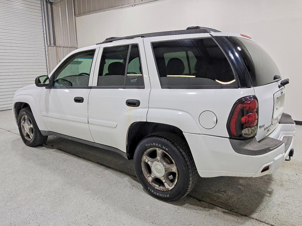 2007 CHEVROLET TRAILBLAZER LS photo 2