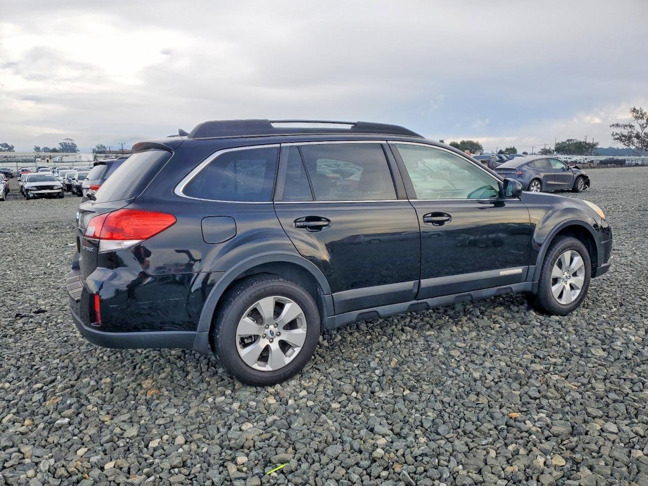 2012 SUBARU OUTBACK 2.5I LIMITED photo 3