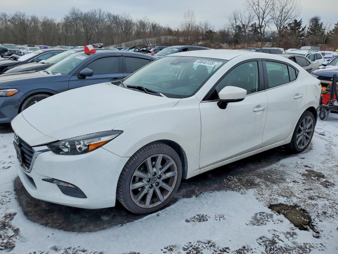 2018 MAZDA 3