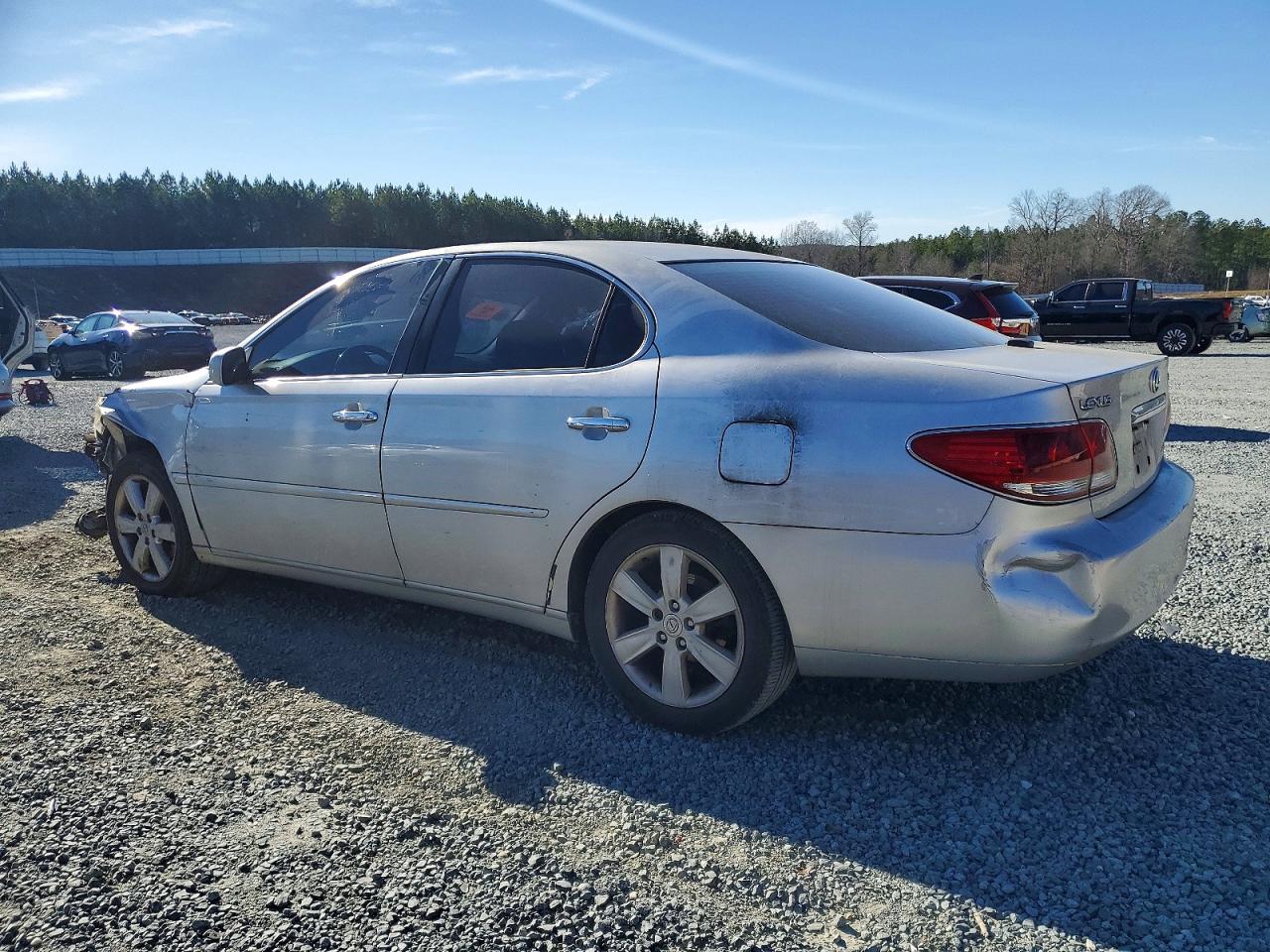 2005 LEXUS ES 330 photo 3