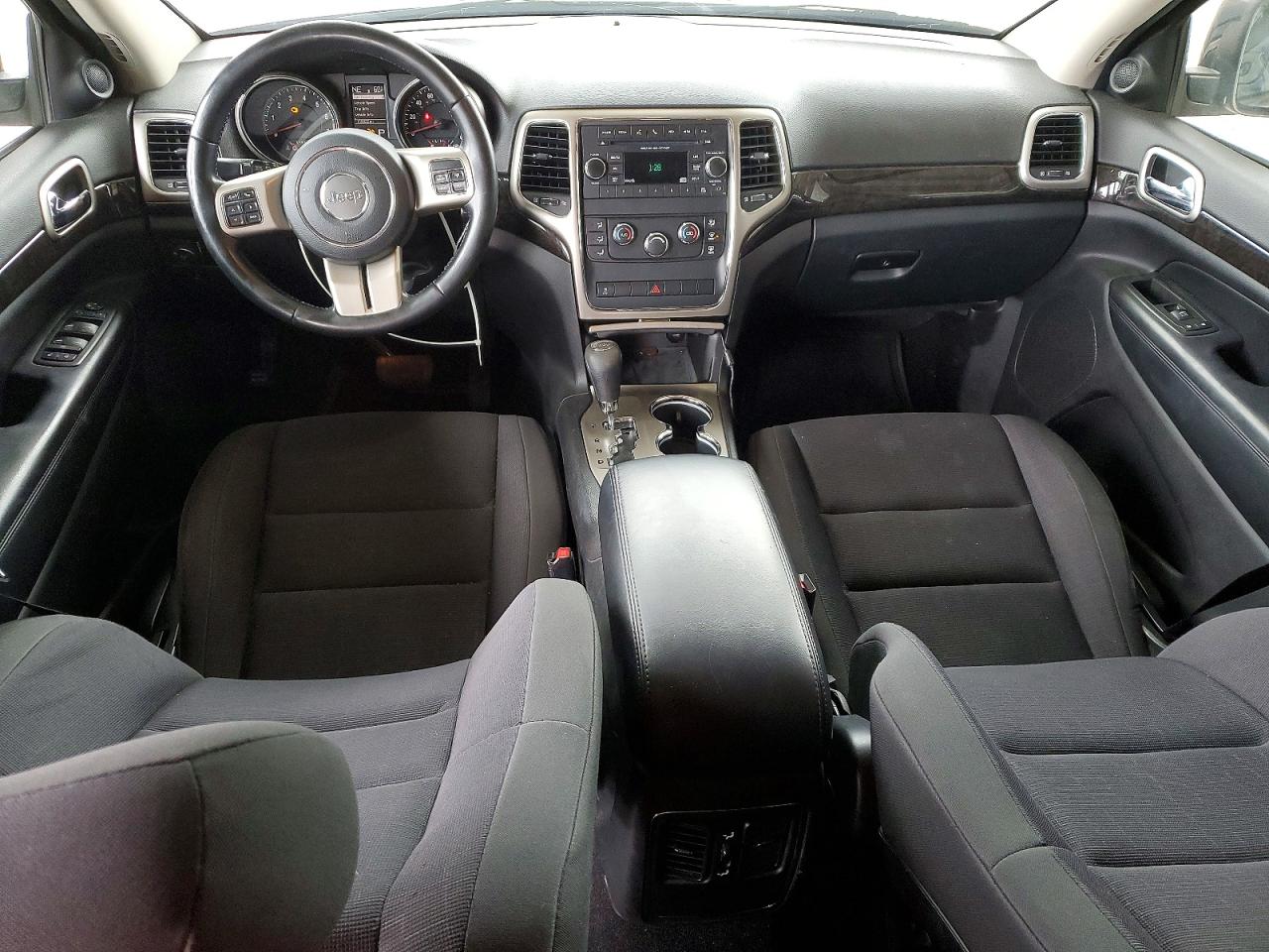 2012 JEEP GRAND CHEROKEE LAREDO photo 8