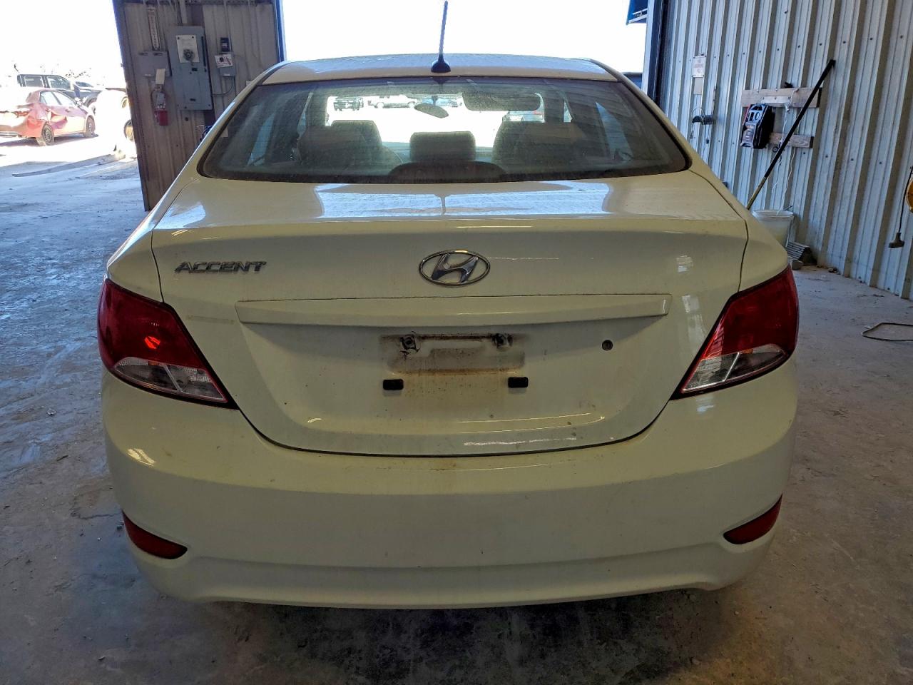 2015 HYUNDAI ACCENT GLS photo 6