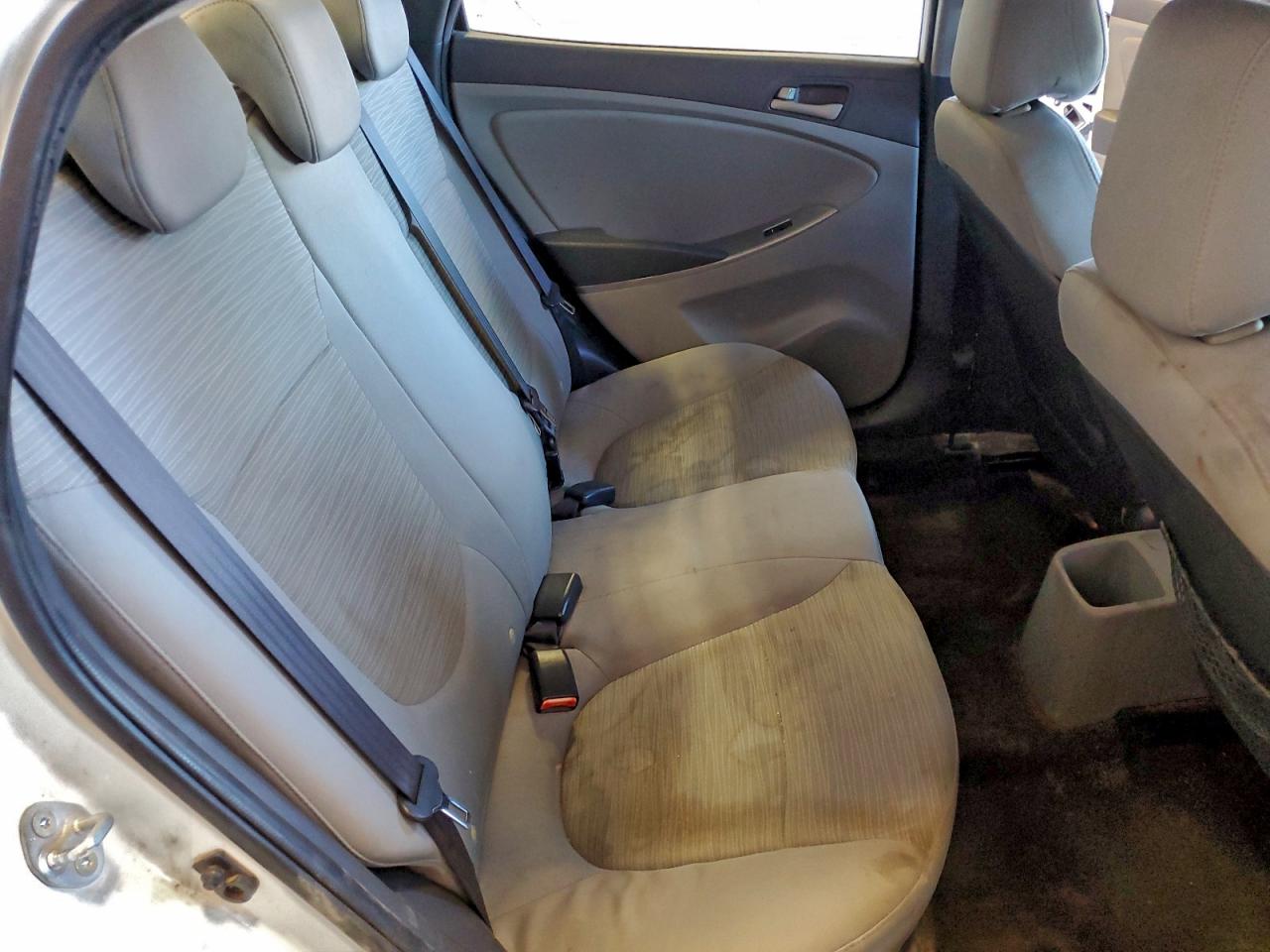 2015 HYUNDAI ACCENT GLS photo 10