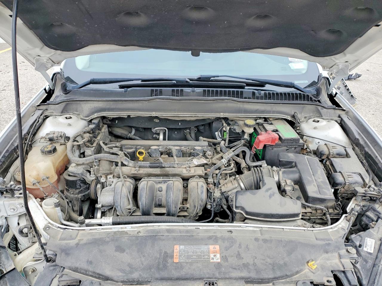 2015 FORD FUSION SE photo 11