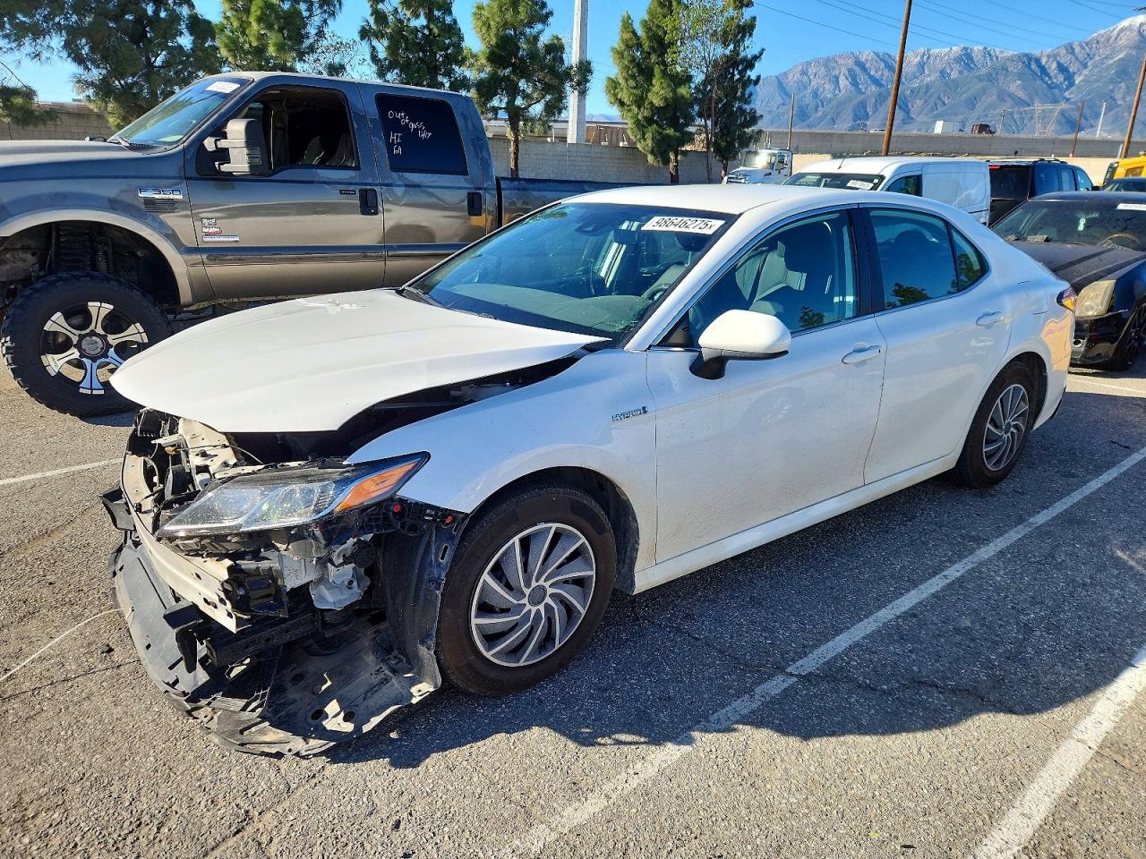 2019 TOYOTA CAMRY