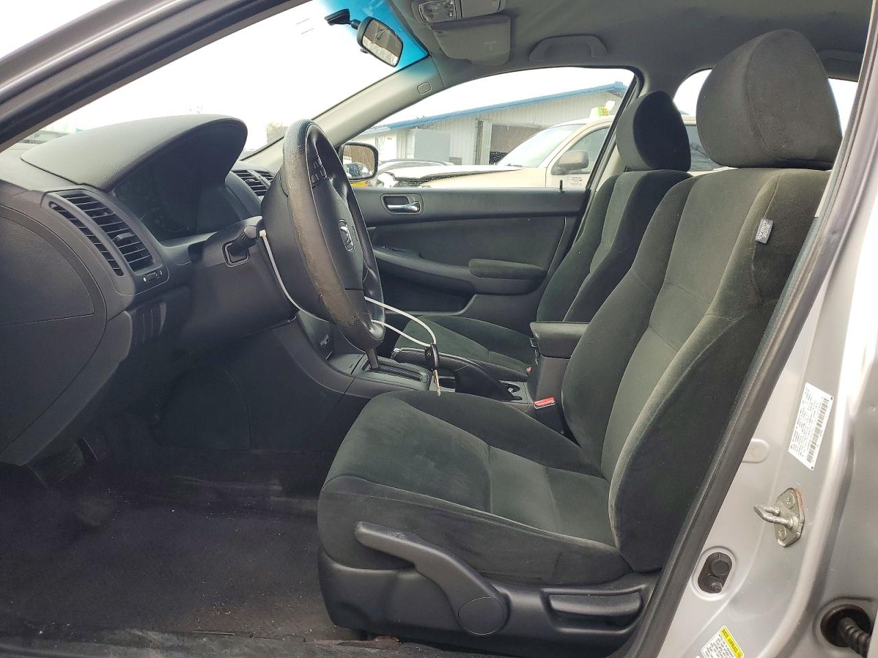 2007 HONDA ACCORD LX photo 7