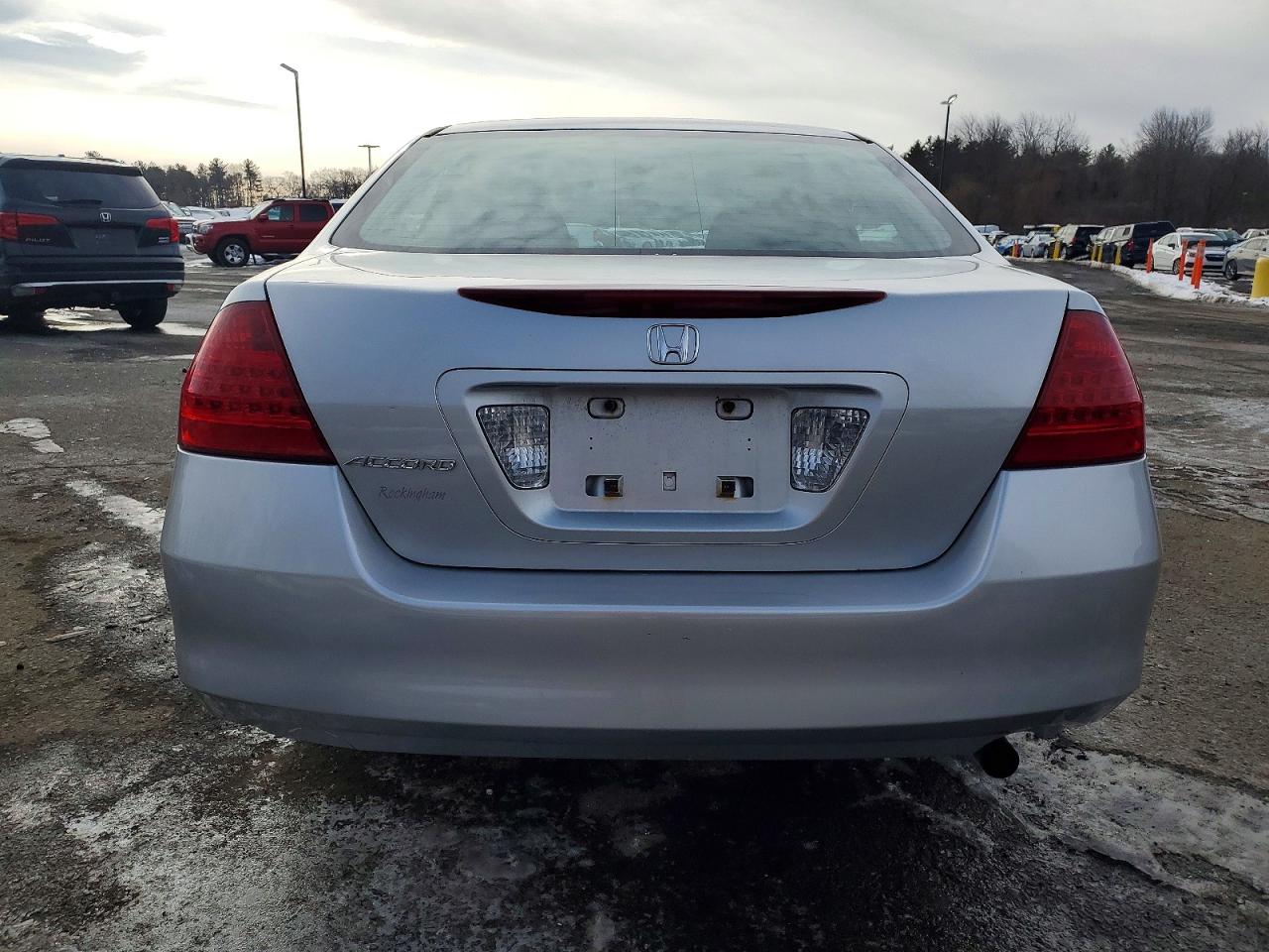2007 HONDA ACCORD LX photo 6