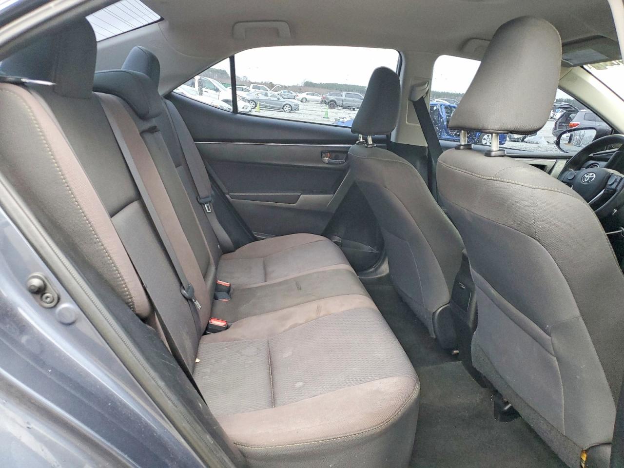 2017 TOYOTA COROLLA L photo 19