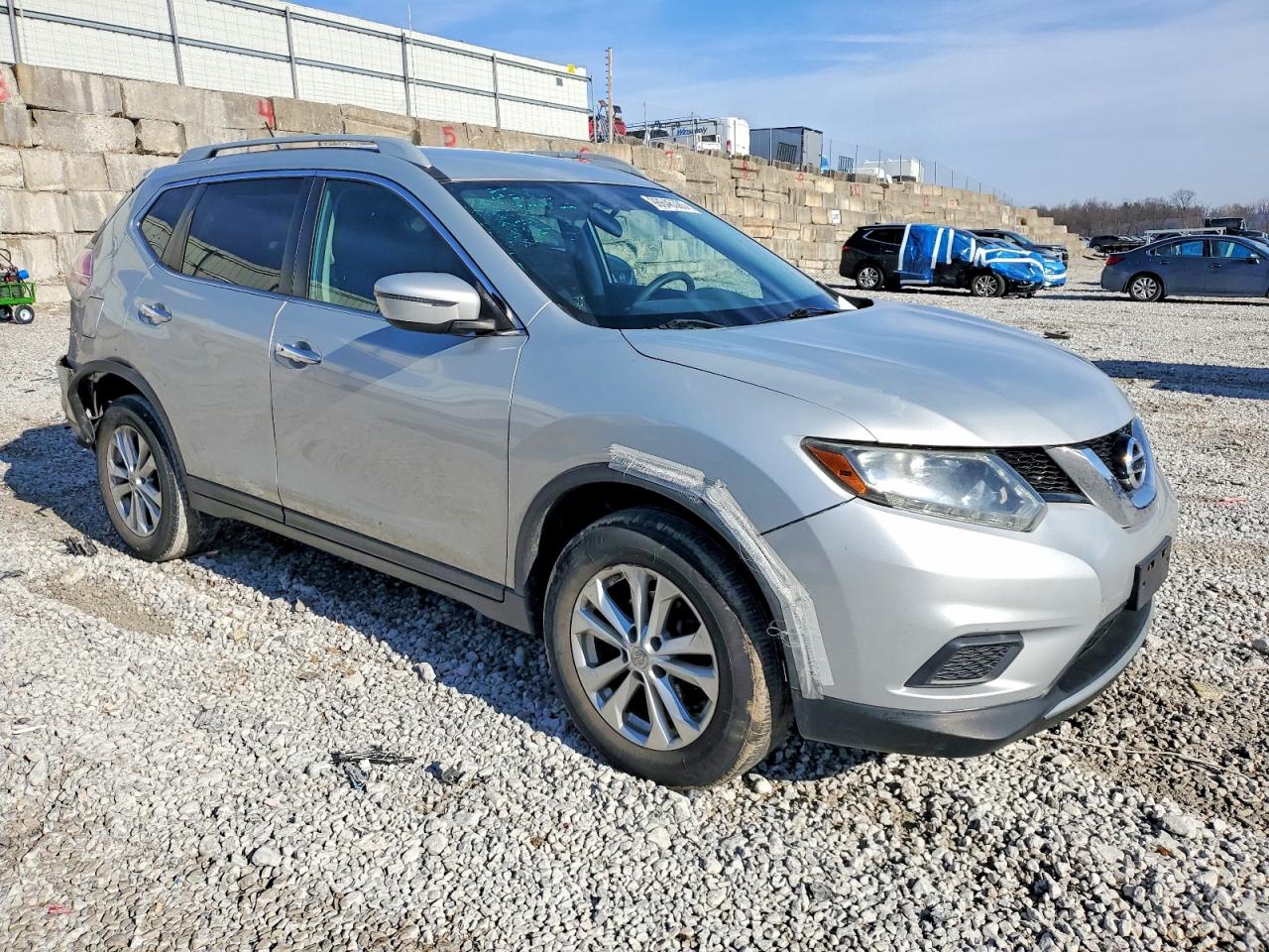 2016 NISSAN ROGUE S photo 4