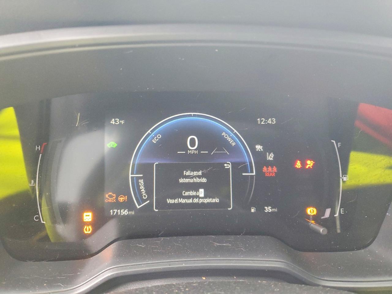 2025 TOYOTA COROLLA LE photo 9