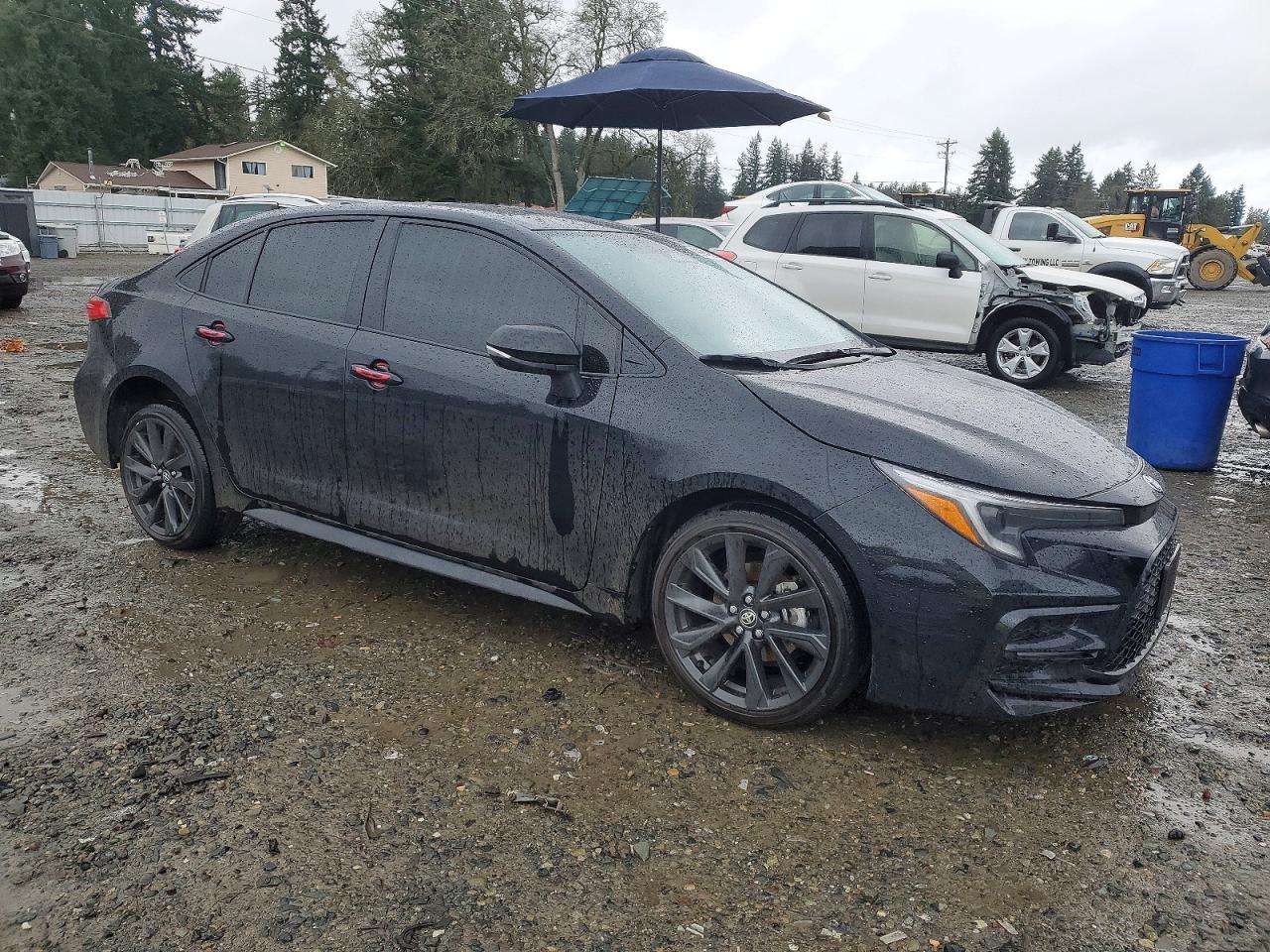 2025 TOYOTA COROLLA LE photo 4