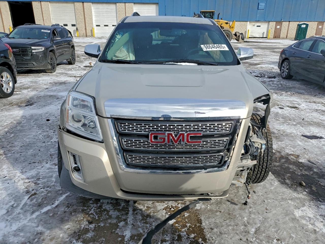 2011 GMC TERRAIN SLT photo 5