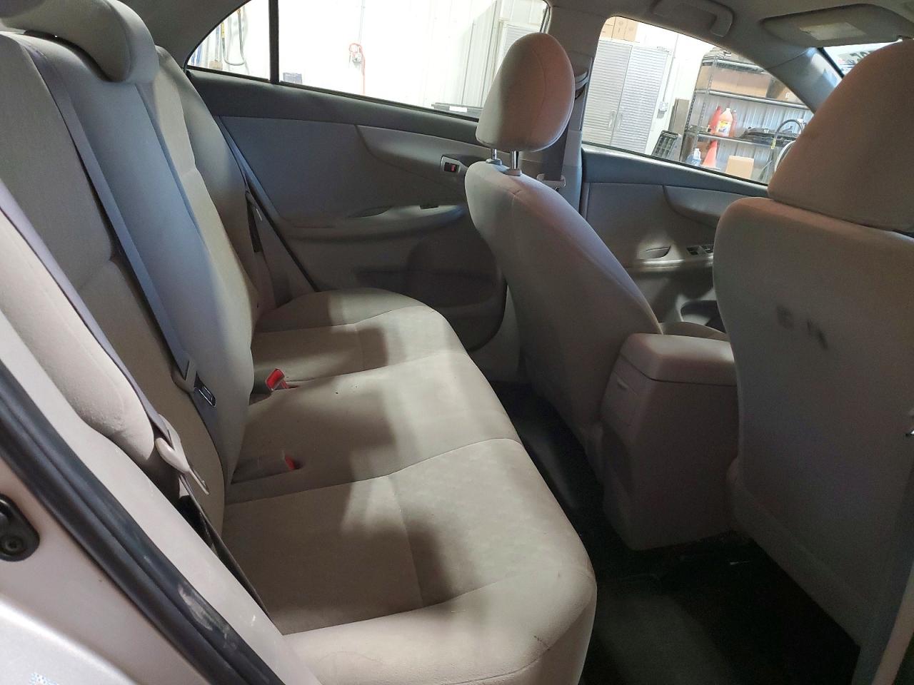 2009 TOYOTA COROLLA BASE photo 10