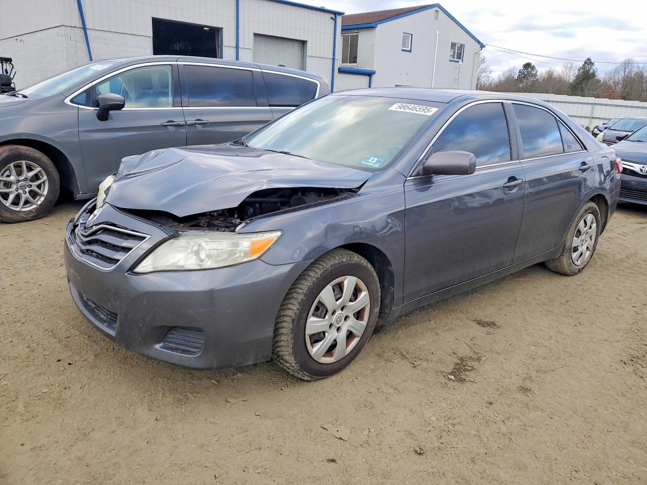 2010 TOYOTA CAMRY
