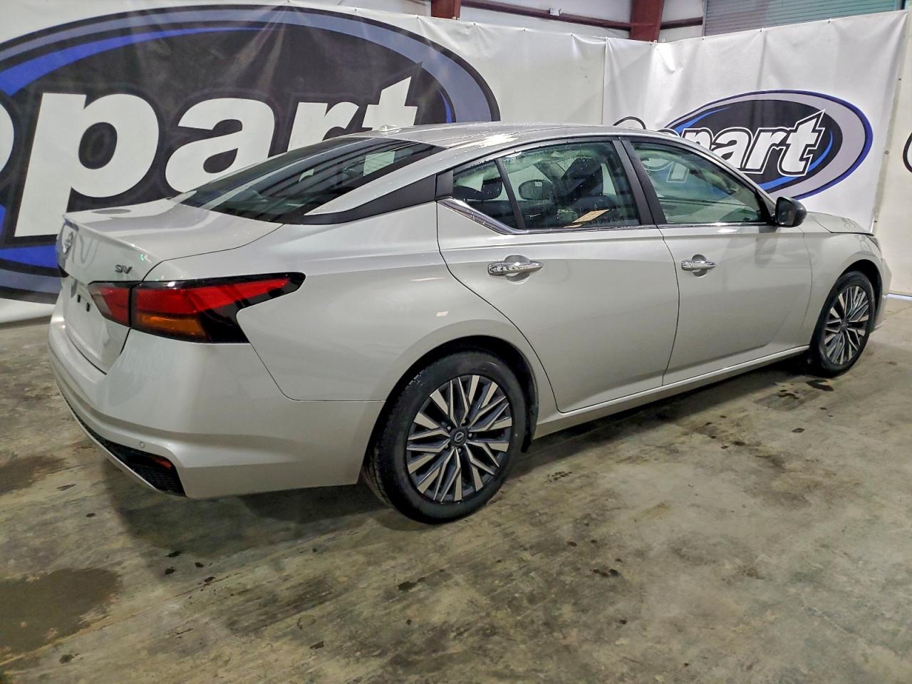 2024 NISSAN ALTIMA SV photo 5