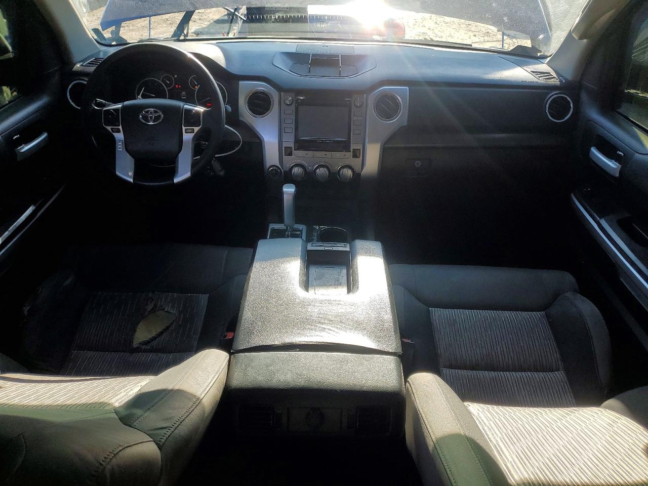 2014 TOYOTA TUNDRA CREWMAX SR5 photo 8