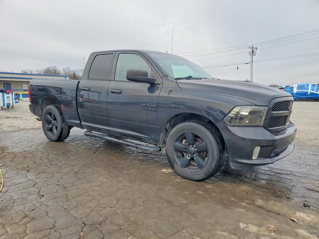 2016 RAM 1500 ST photo 4