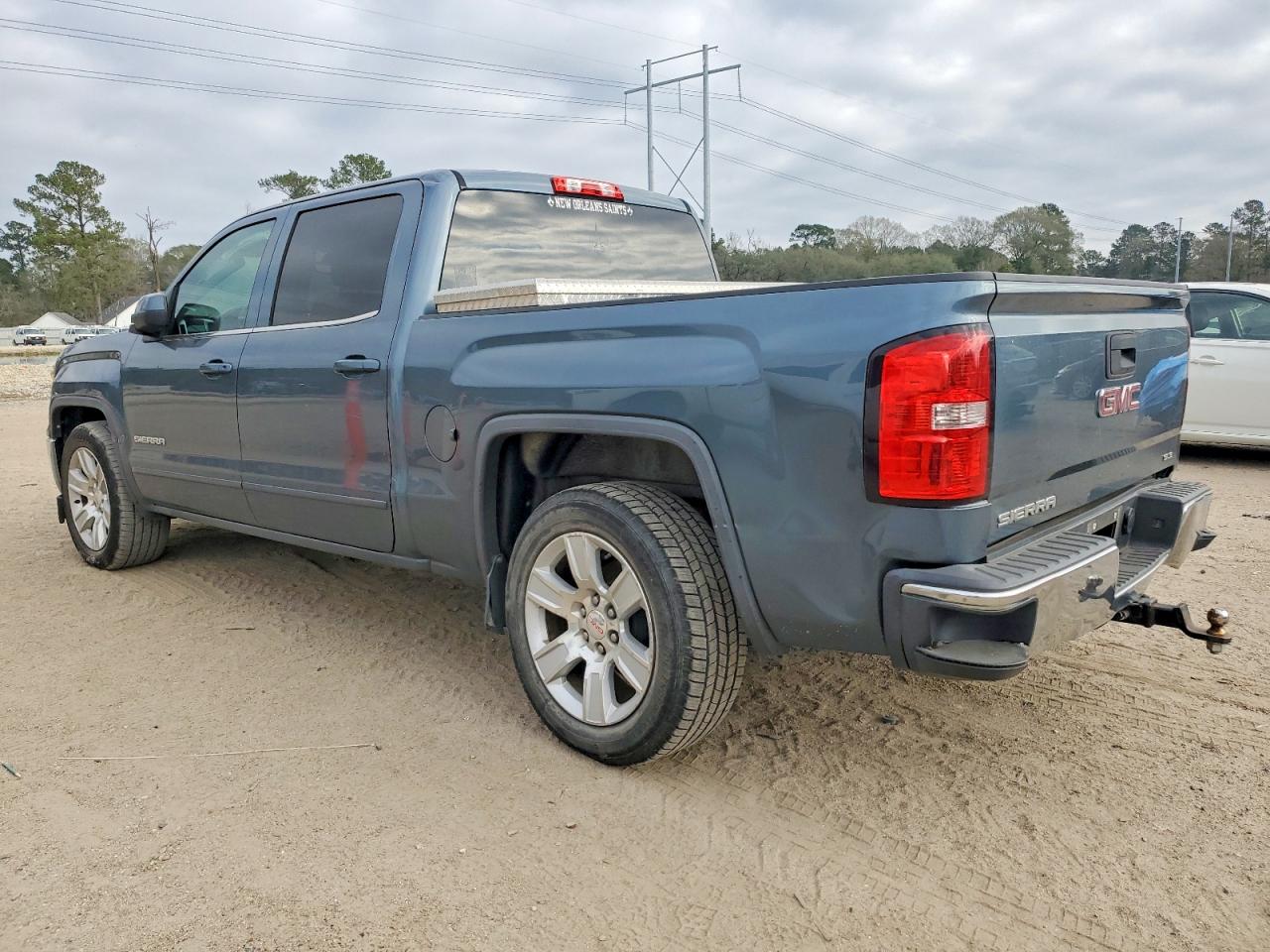 2014 GMC SIERRA C1500 SLE photo 2