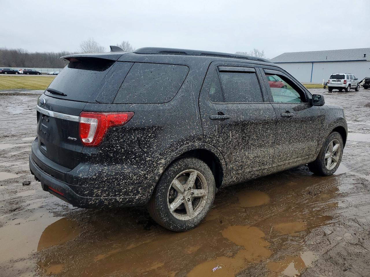 2018 FORD EXPLORER photo 3