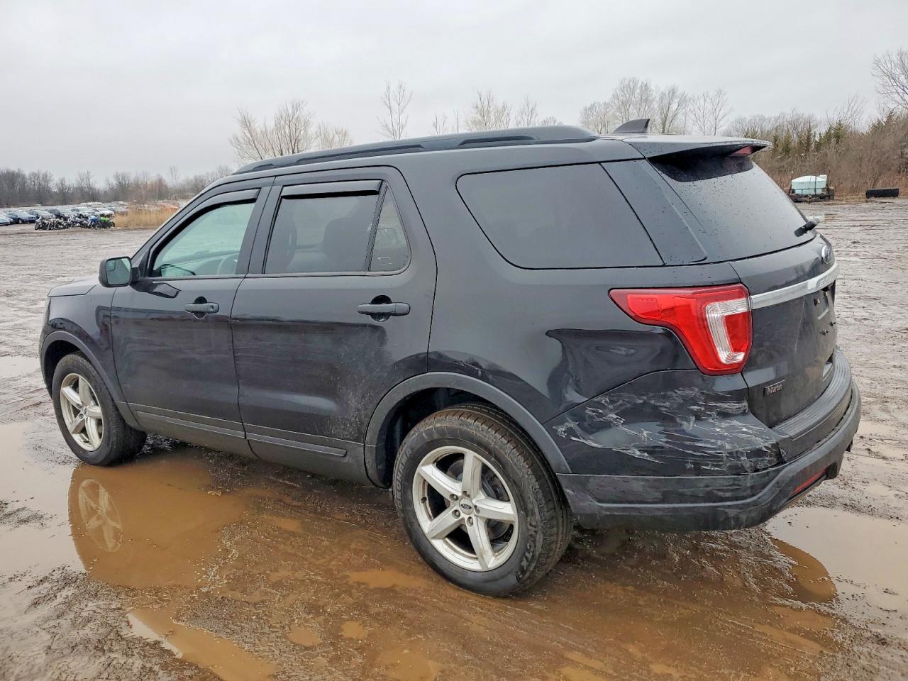 2018 FORD EXPLORER photo 2