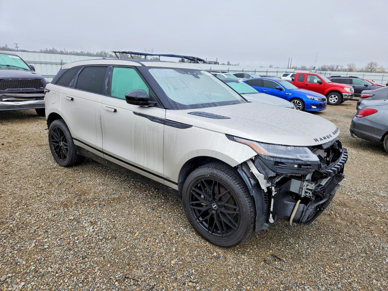 2020 LAND ROVER RANGE ROVER VELAR R-DYNAMIC S photo 4
