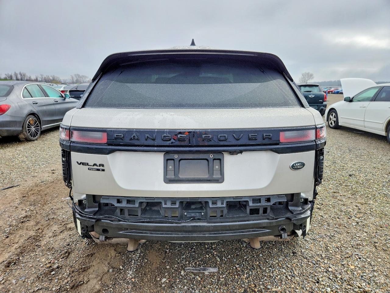 2020 LAND ROVER RANGE ROVER VELAR R-DYNAMIC S photo 6