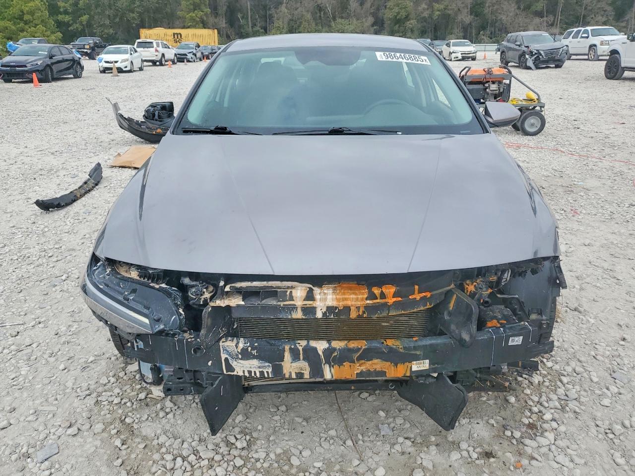 2024 HYUNDAI ELANTRA SEL photo 5
