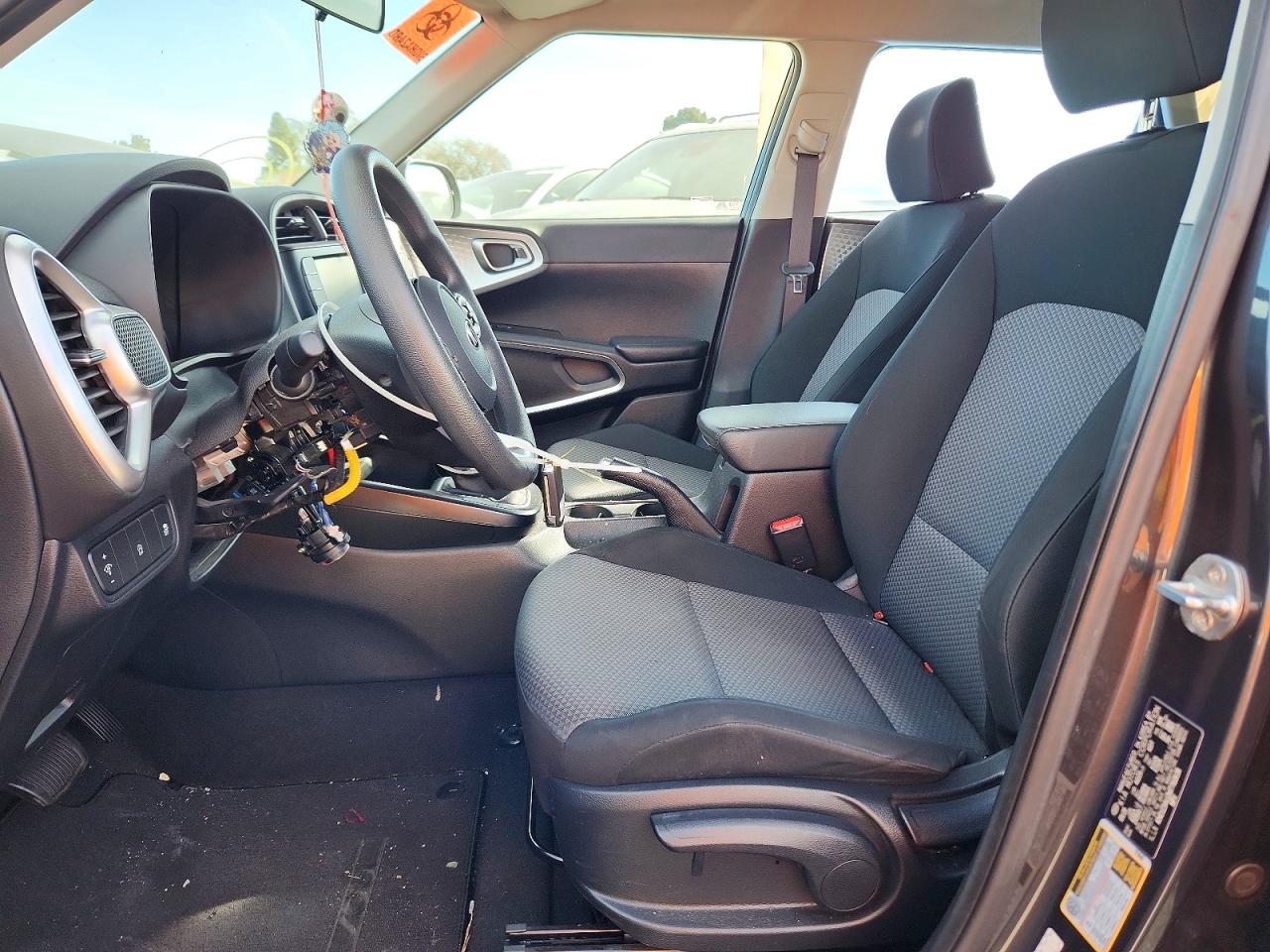 2021 KIA SOUL LX photo 7