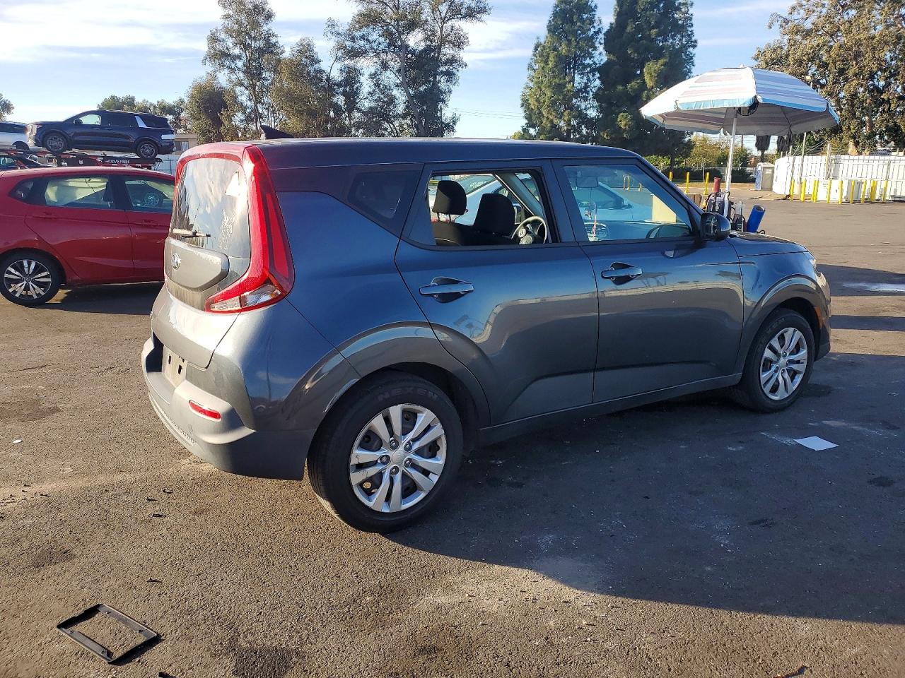 2021 KIA SOUL LX photo 3