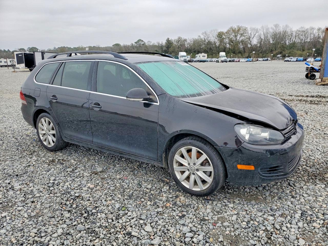 2014 VOLKSWAGEN JETTA TDI photo 4