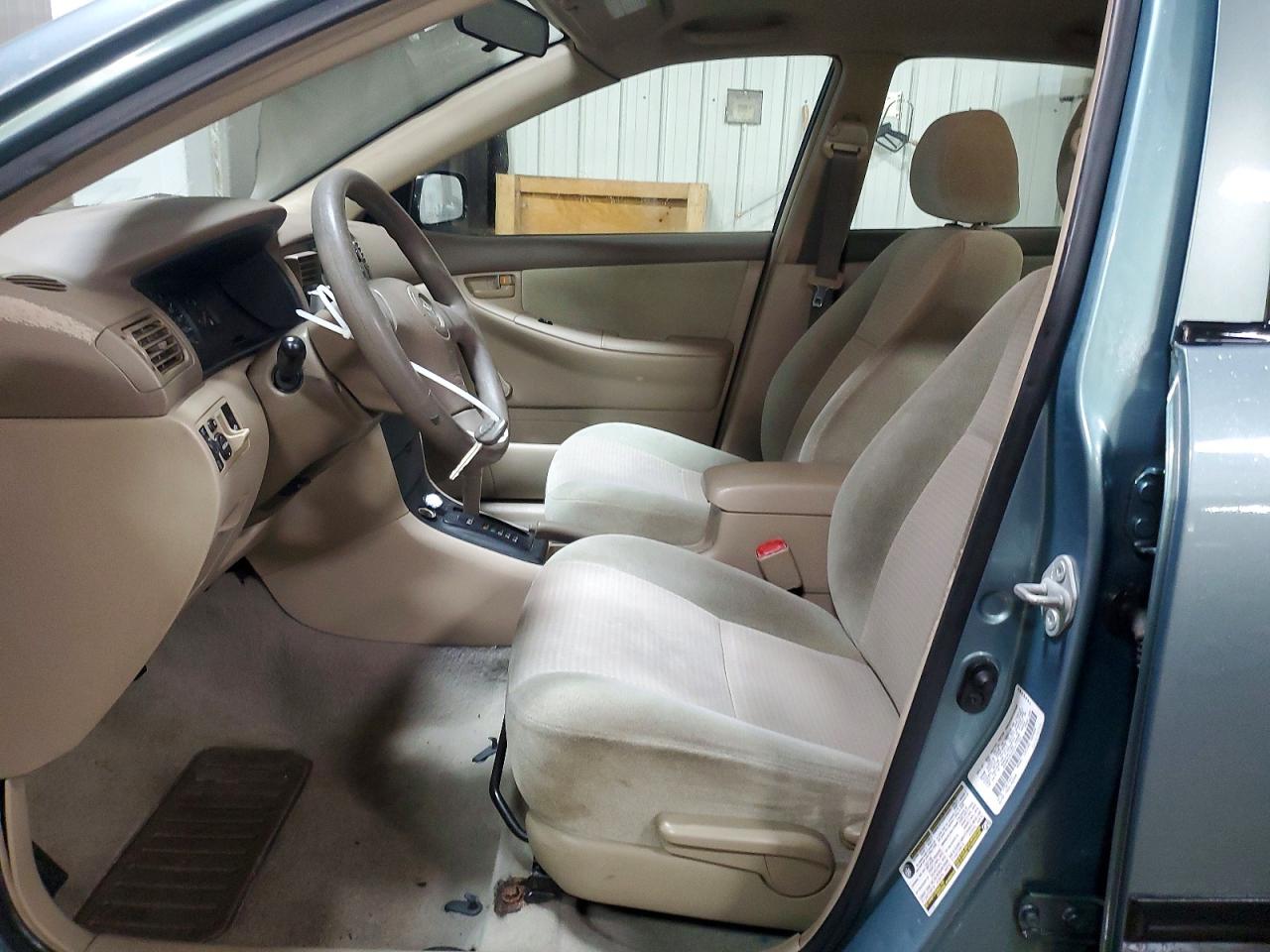 2005 TOYOTA COROLLA CE photo 7