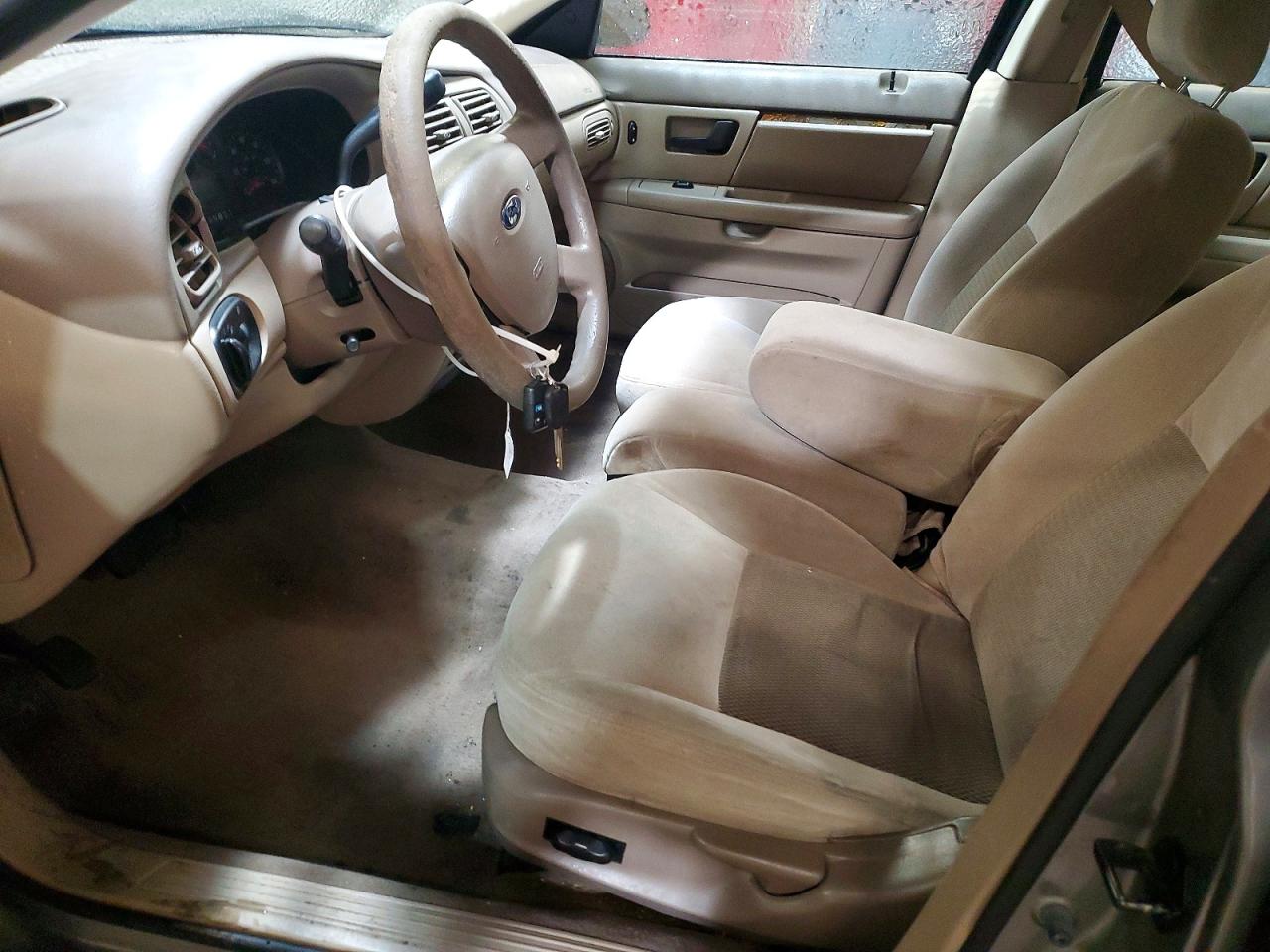 2004 FORD TAURUS SE photo 7