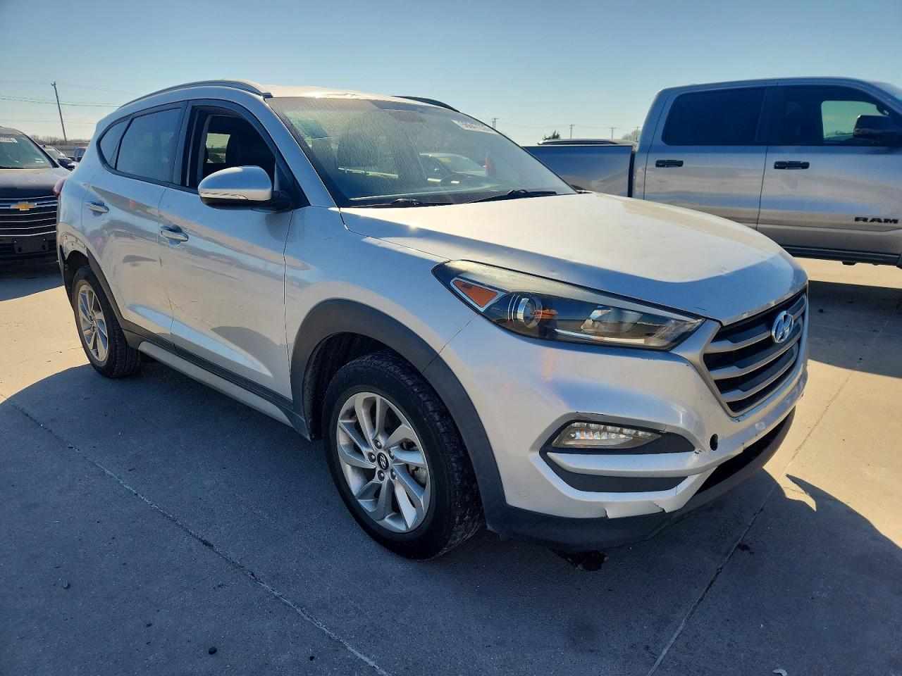 2018 HYUNDAI TUCSON SEL photo 4