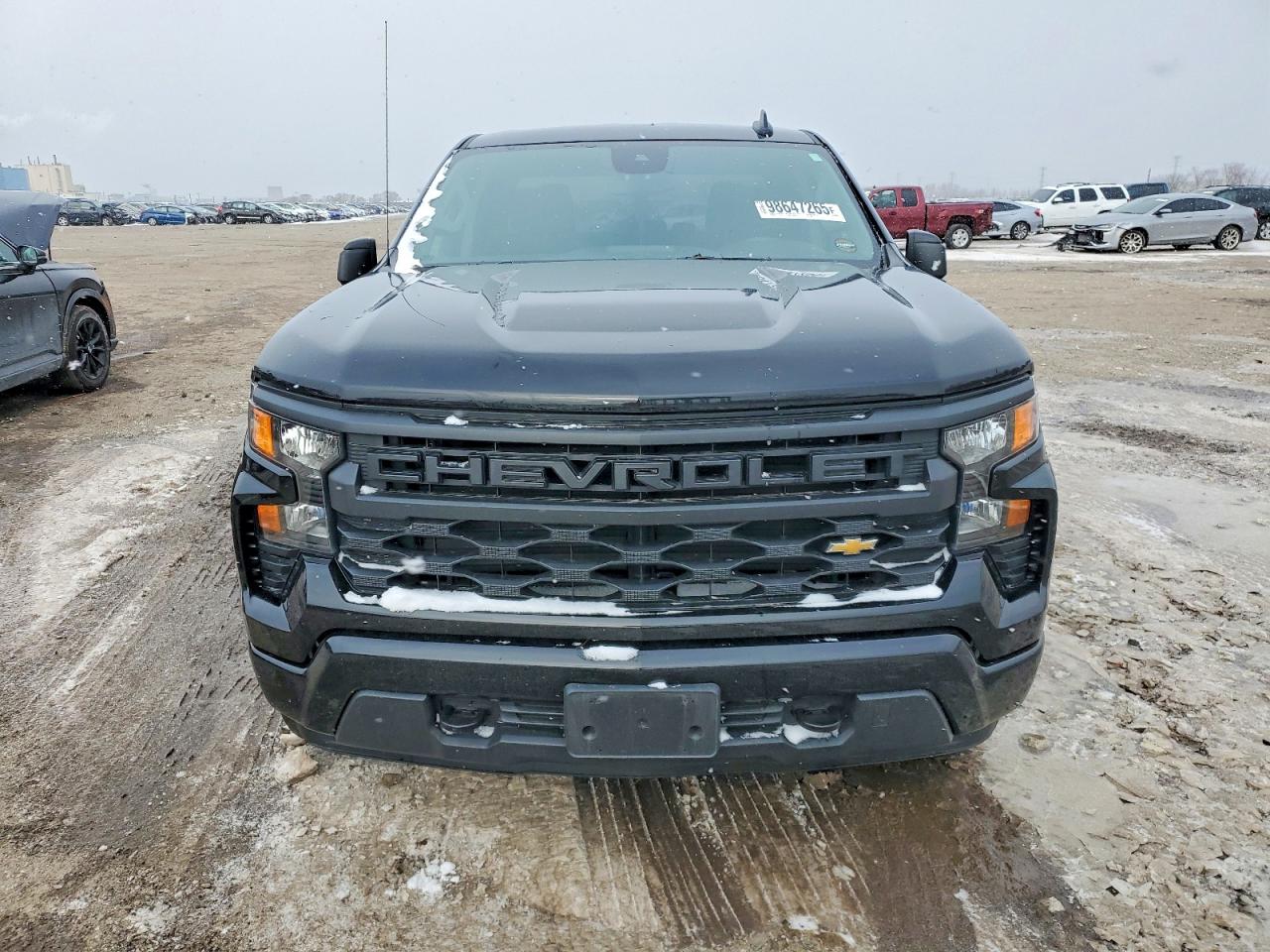 2024 CHEVROLET SILVERADO K1500 CUSTOM photo 5