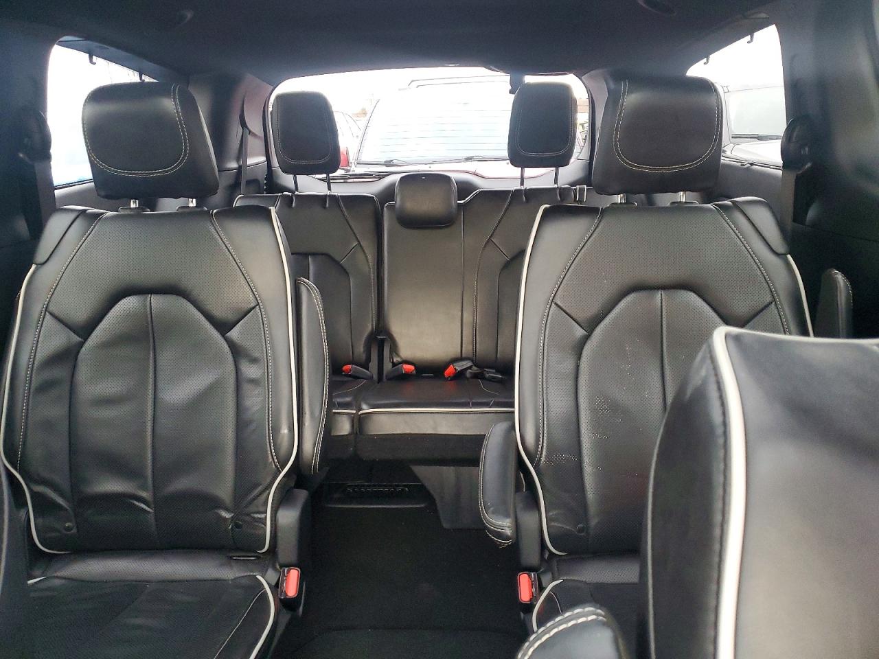 2025 CHRYSLER PACIFICA LIMITED photo 10