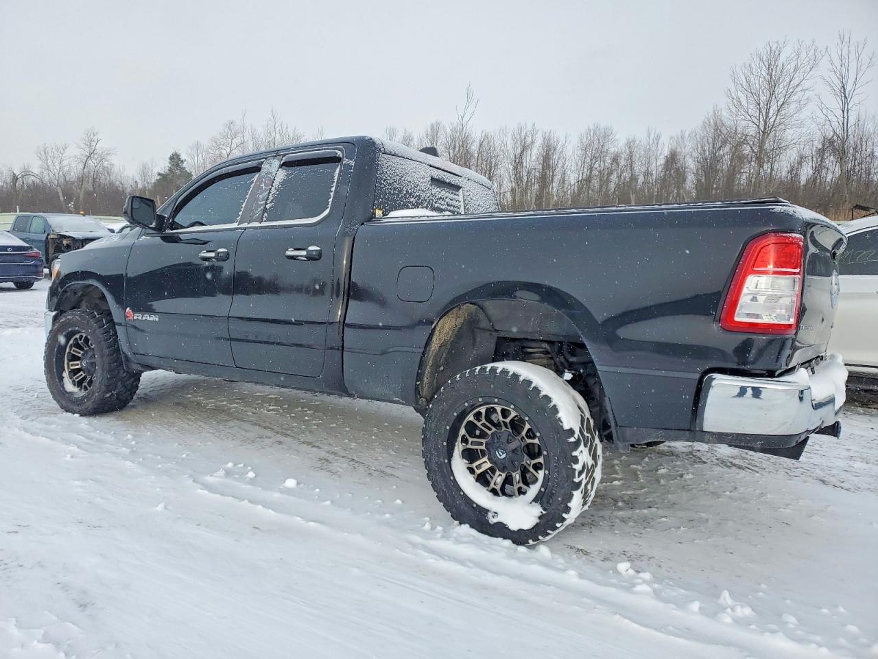 2019 RAM 1500 BIG HORN/LONE STAR photo 2