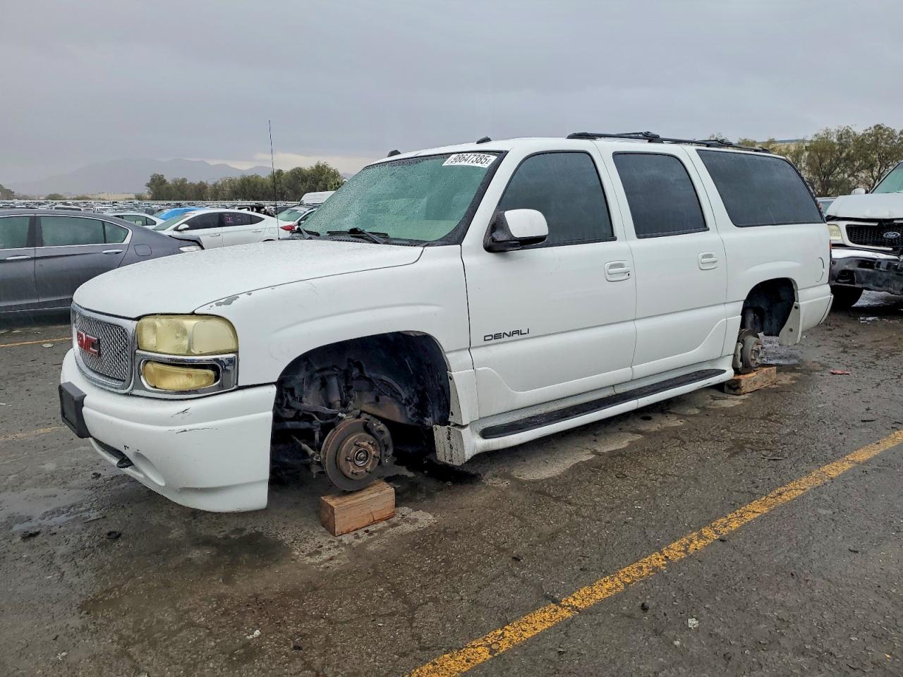 2004 GMC YUKON XL