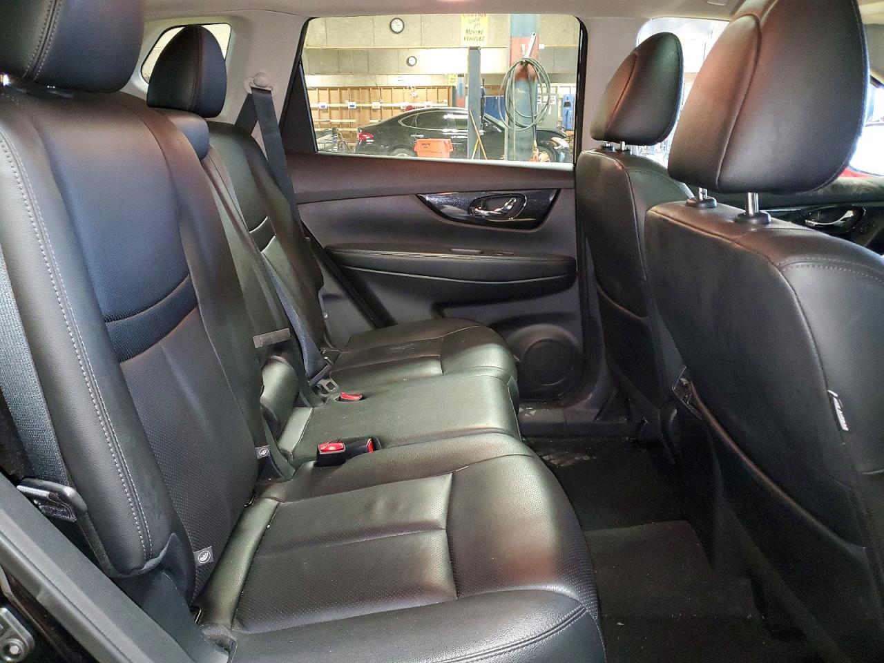 2020 NISSAN ROGUE S photo 11
