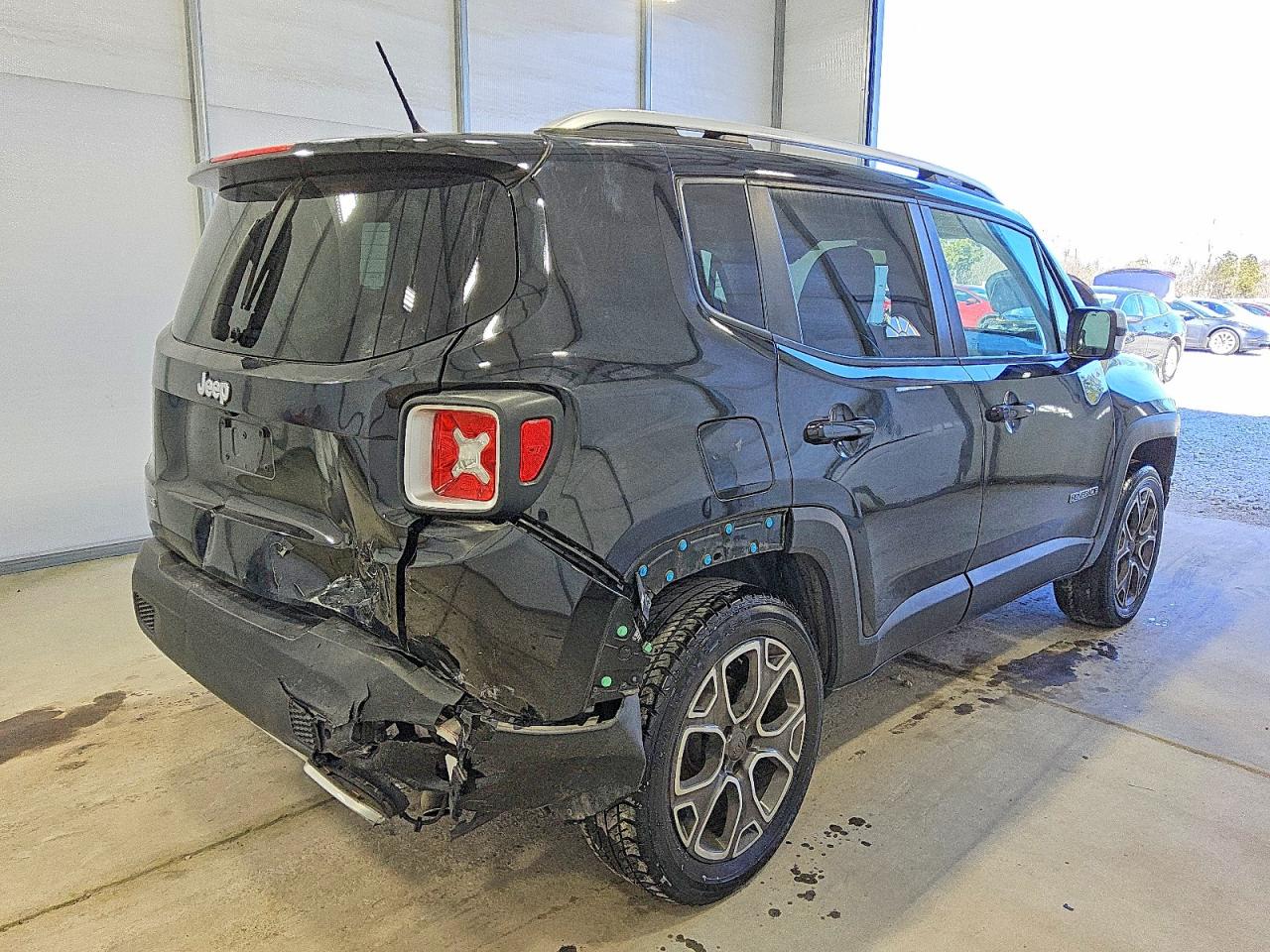 2017 JEEP RENEGADE LIMITED photo 5