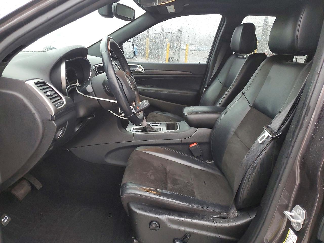 2020 JEEP GRAND CHEROKEE LAREDO photo 7