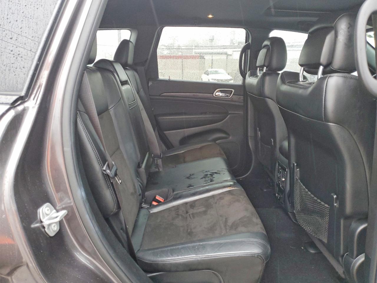 2020 JEEP GRAND CHEROKEE LAREDO photo 11