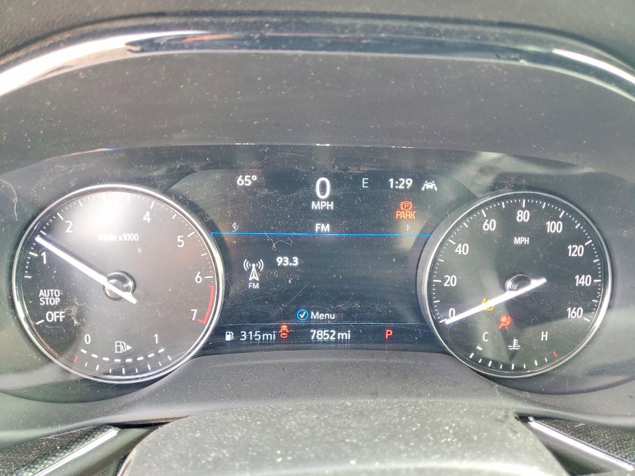 2023 BUICK ENVISION ESSENCE photo 9