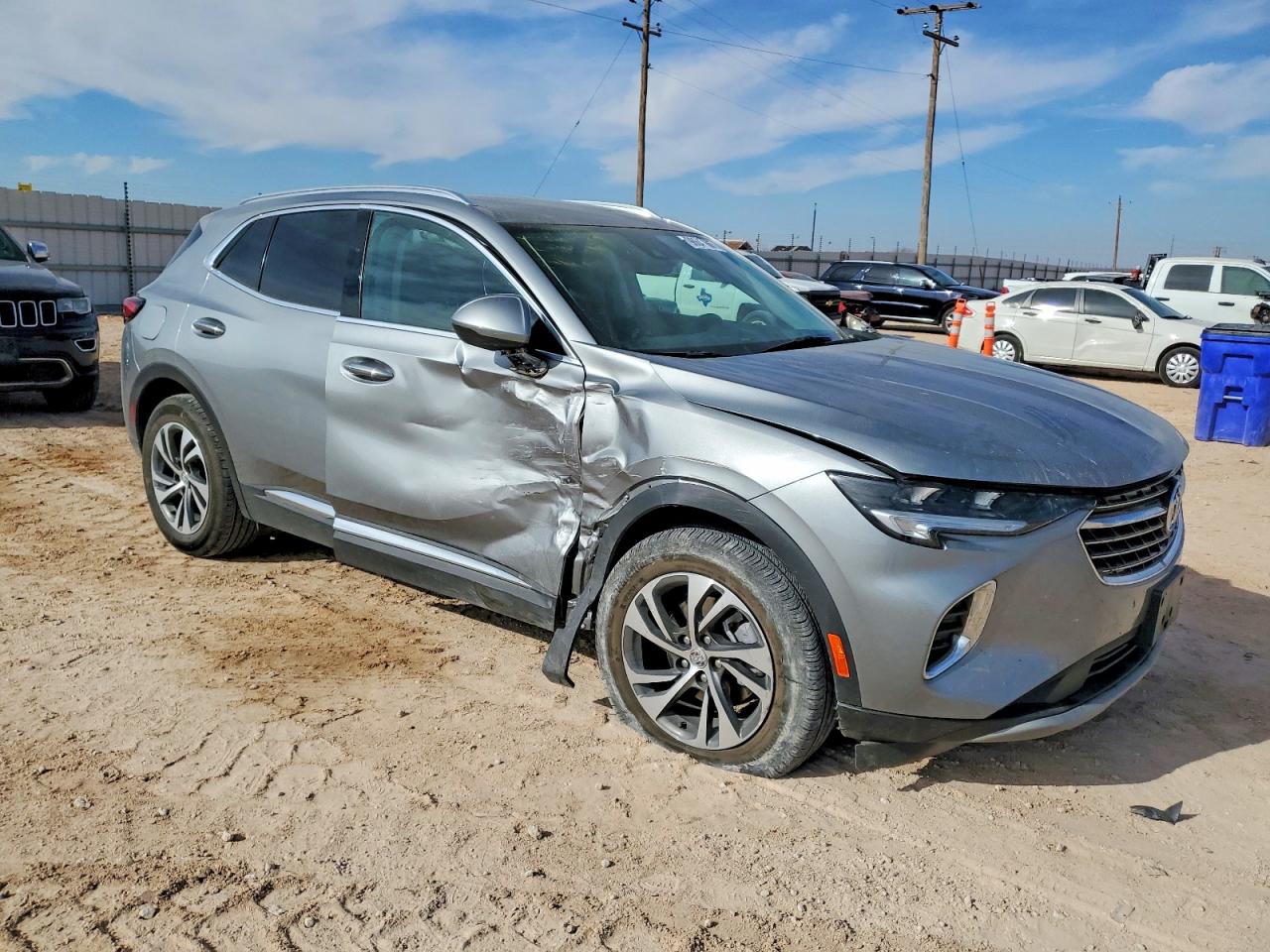 2023 BUICK ENVISION ESSENCE photo 4