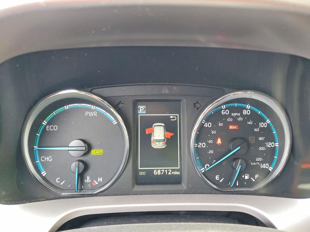 2017 TOYOTA RAV4 HV LE photo 9