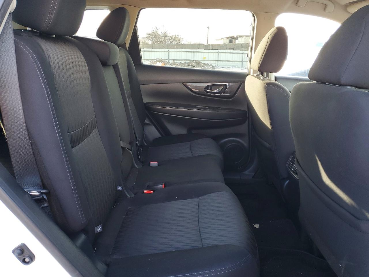 2020 NISSAN ROGUE S photo 11