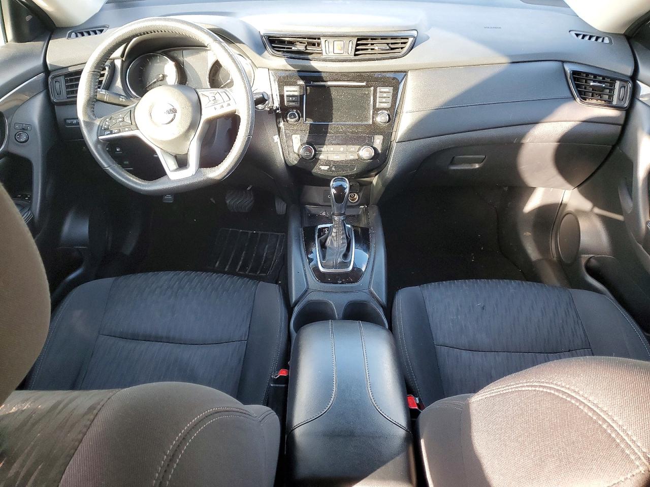 2020 NISSAN ROGUE S photo 8